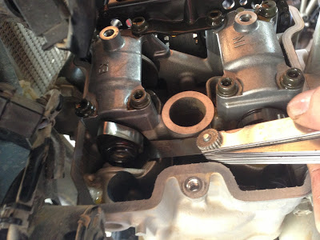 Illustration for article titled The laziest possible way to install a big bore kit in a DRZ